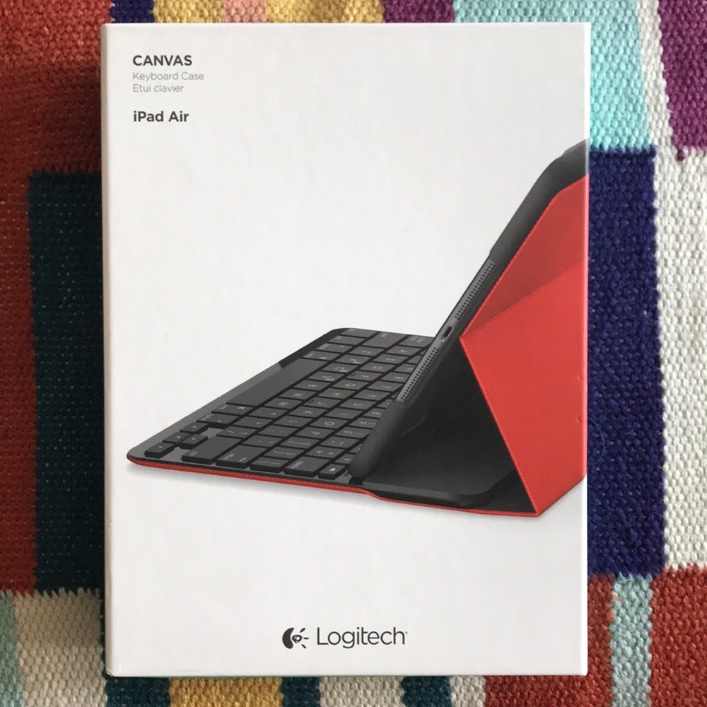 LOGITECH CANVAS IPAD AIR RED